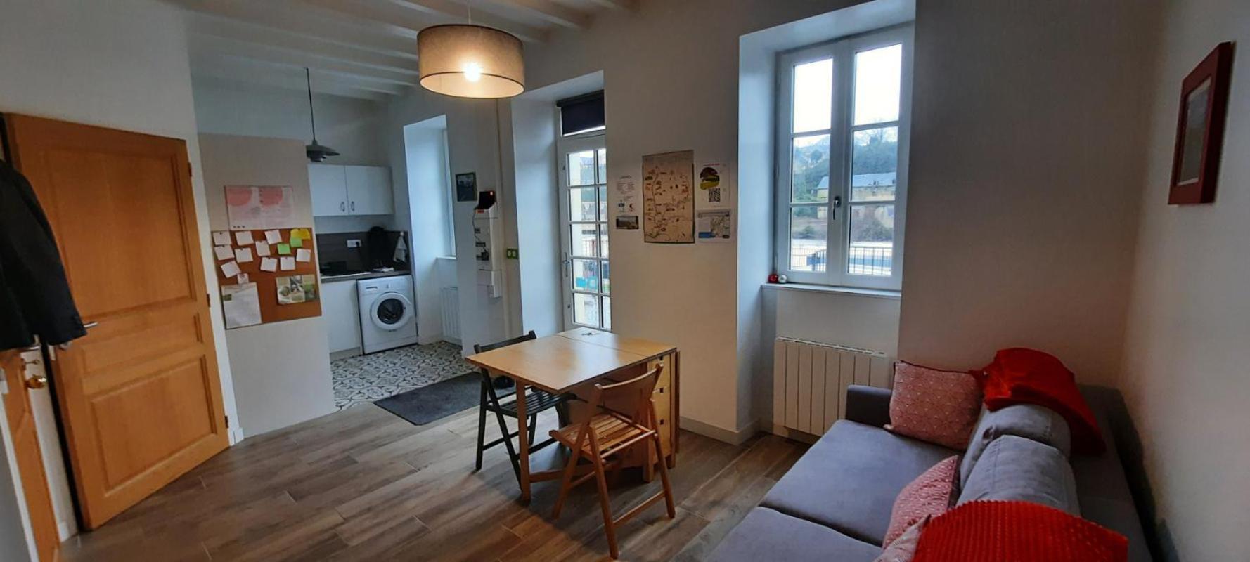 La Fourmondière supérieure, maison éclusière Montflours Extérieur photo